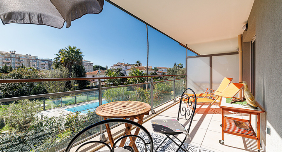 Immobilier Golfe Juan, Antibes, vente appartement, 3 pièces, terrasse, piscine, neuf