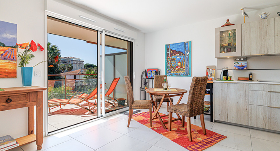 Immobilier Golfe Juan, Antibes, vente appartement, 3 pièces, terrasse, piscine, neuf