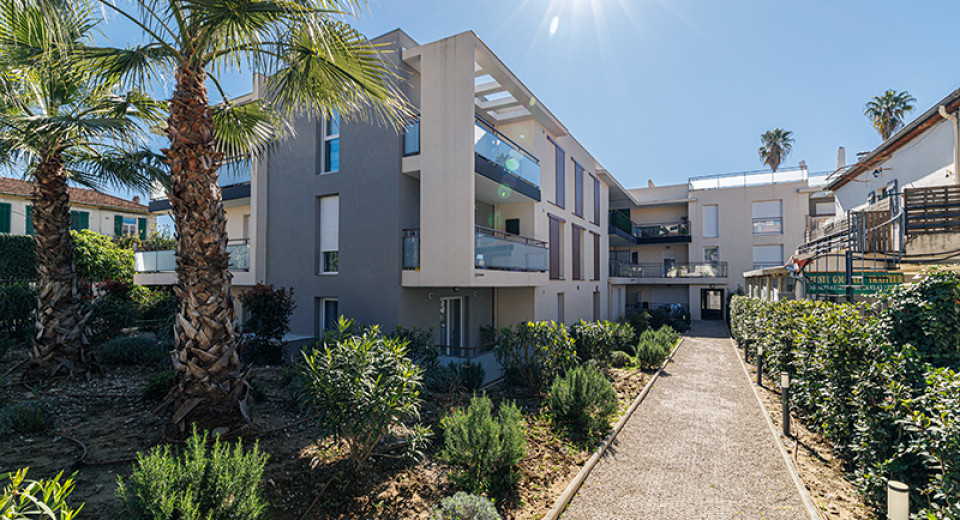 Immobilier Golfe Juan, Antibes, vente appartement, 3 pièces, terrasse, piscine, neuf